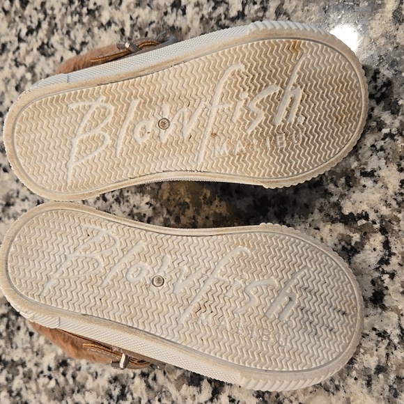 BLOWFISH GIRL'S METALLIC BROZE ZIP-UP HI' TOP SNEAKERS. SIZE 6M. - Picture 8 of 10